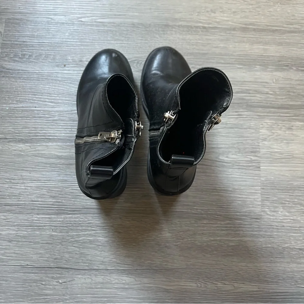 Black Chunky Heel Ankle Boots - Picture 4 of 5